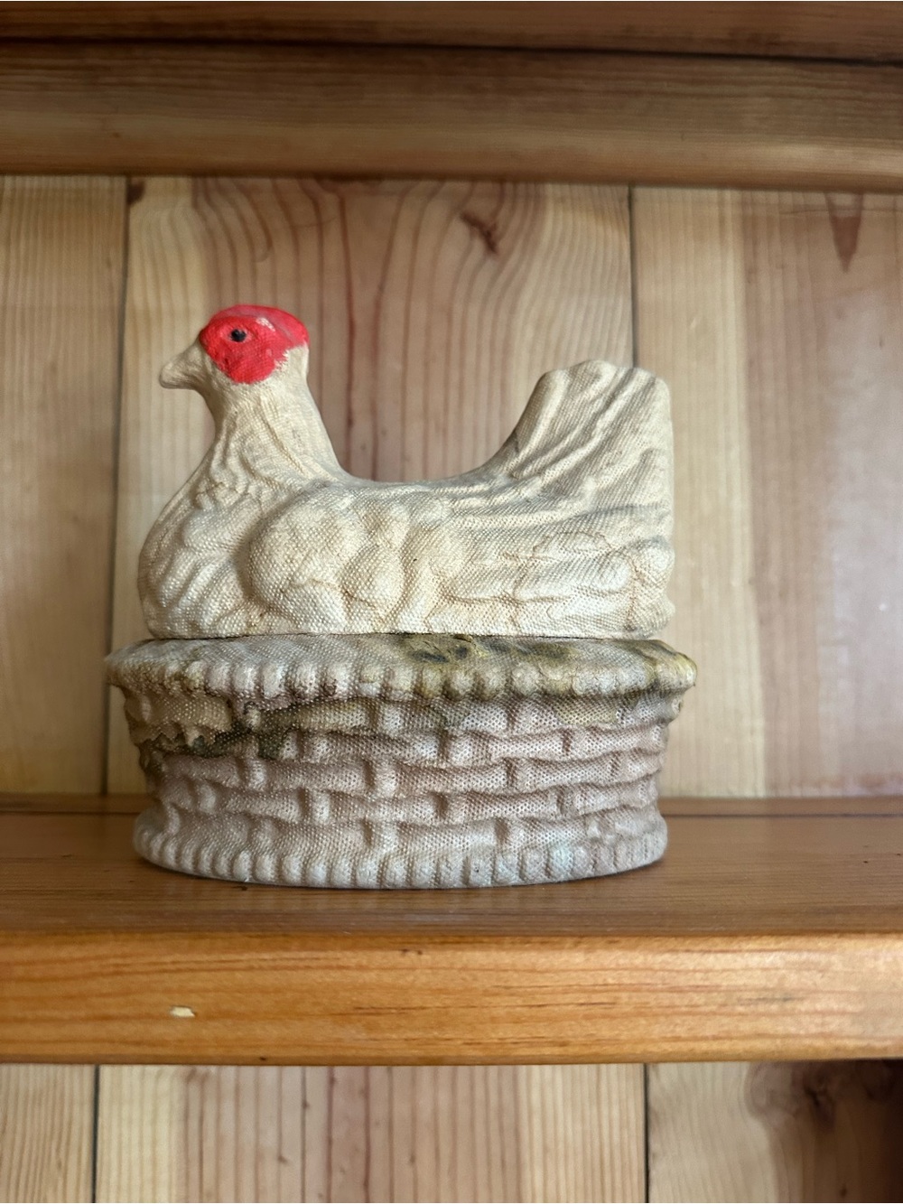 Vintage Paper Mache Hen -1924 FN Burt Company
